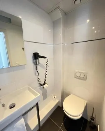 Olit Cathedrale Hotel kapsułowy Strasburg