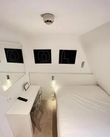 Hotel kapsułowy Olit Cathedrale