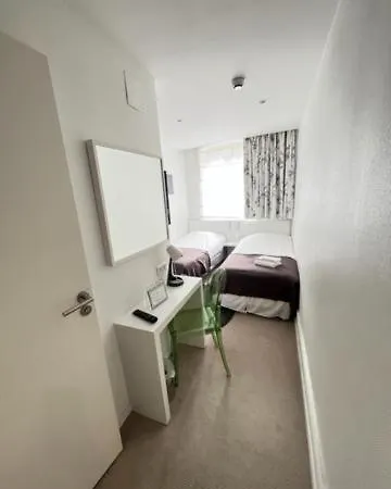 Olit Cathedrale Kapsül Otel *