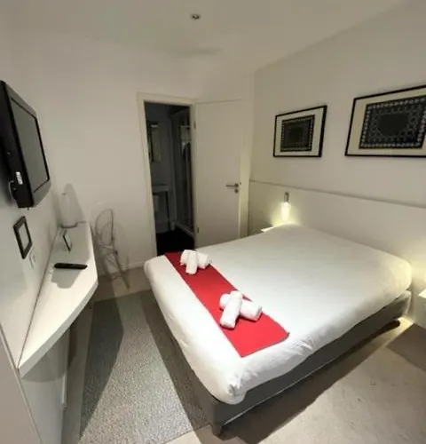 Olit Cathedrale Capsule hotel *