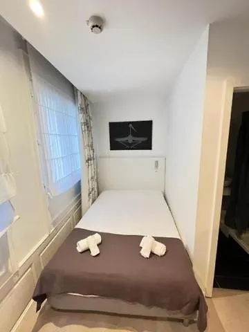 Capsule hotel Olit Cathedrale