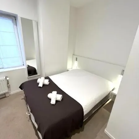 Olit Cathedrale Capsule hotel *