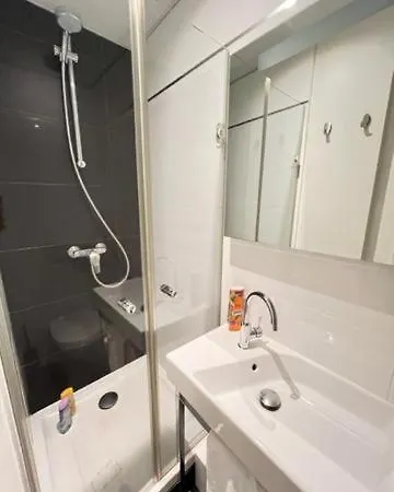 Olit Cathedrale Capsule hotel *